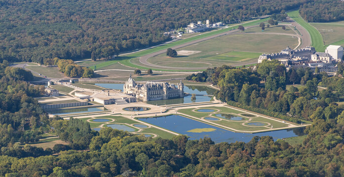 Ch&acirc;teau Chantilly