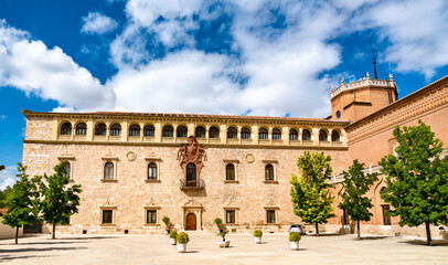 Obraz premium Archiepiscopal Palace of Alcala de Henares near Madrid in Spain