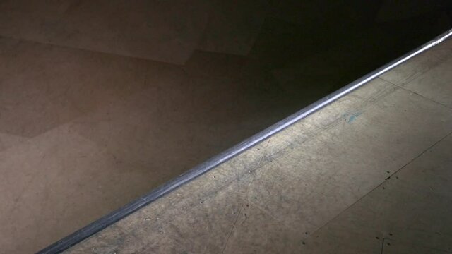 Innenraum Skateboardfahren