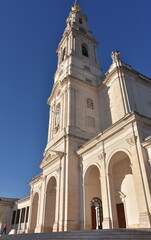 Fototapeta na wymiar Sanktuarium Matki Bożej Fatimskiej w Portugalii. Ośrodek pielgrzymkowy w miejscu objawień Matki Bożej