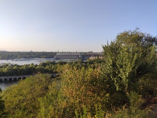Fototapeta na wymiar view of the river and the dam