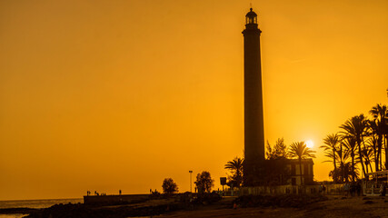 Fototapeta na wymiar sunset on the Maspalomas lighthouse