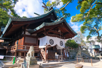 Obraz premium 尾道市 艮神社 拝殿