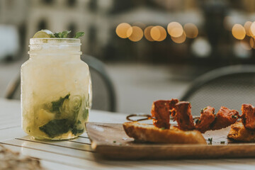 trago y tapa