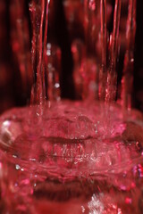 Butelka makro woda krople kolorowe © Seance_Photo_Sylwia