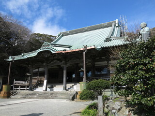 藤沢市の龍口寺（大本堂・日蓮大聖人像）　Ryuko-ji Temple