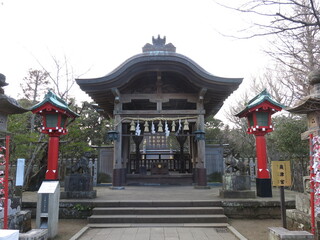 江島神社の奥津宮　Okutsumiya (Enoshima Shrine)