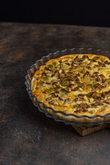 Mushroom quiche with chanterelle mushrooms. Tart with chanterelles