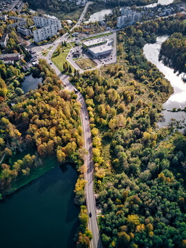 Lake by residential district in city
