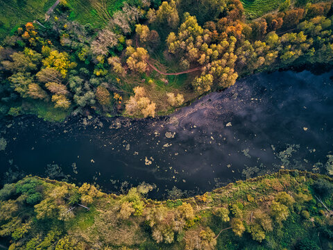 High angle view of Bethany pond
