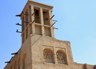 Traditioneller Bagdir (Windturm) im Heritage Village von Dubai