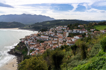 Fototapeta na wymiar beautiful small village on the coast of Asturias nestled on a hillside