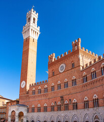 Fototapeta na wymiar Torre del Mangia in Siena, Tuscany, Italy
