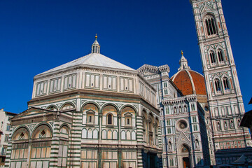 Fototapeta na wymiar The dome of Florence in Tuscany, Italy