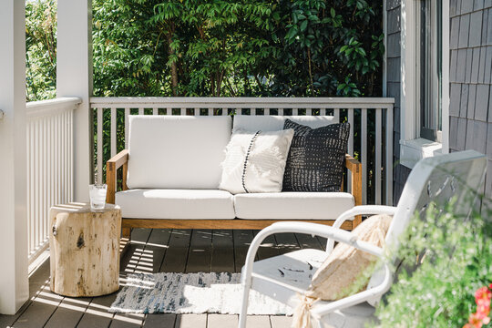 Southern front porch in the spring
