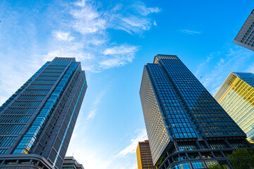 Obraz premium 東京・丸の内・高層ビル