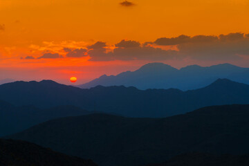 Fototapeta premium mountain sunset