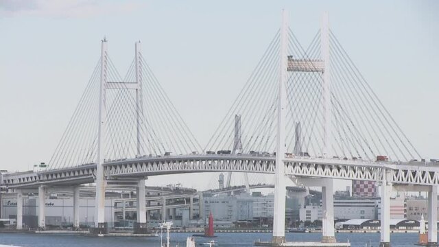 横浜ベイブリッジ