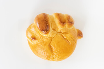 ジャンケンの手の形をしたパンの写真