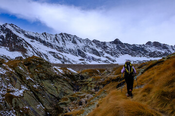 Fototapeta premium Verso la diga di Camposecco, Antrona