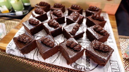 chocolate cake on a plate