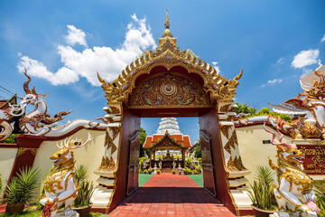 Obraz premium Buddhist temple in Chiang Mai, Thailand