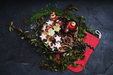 Fototapeta na wymiar Christmas cookies with various decorations