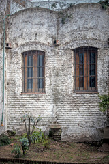 Fototapeta na wymiar Very old house windows