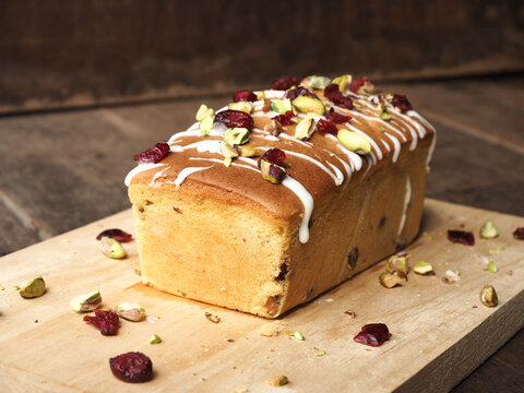 Cranberry And Pistachio Butter Pound Cake