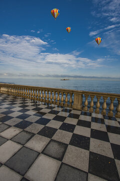 balloon on the beach