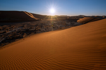 Fototapeta na wymiar Dune sunset