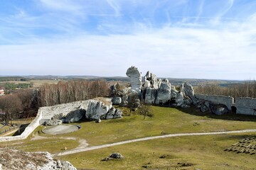 Zamek Ogrodzieniec na Podzamczu, Orle Gniazdo na Jurze Krakowsko- Częstochowskiej © Albin Marciniak