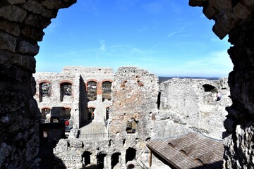 Zamek Ogrodzieniec na Podzamczu, Orle Gniazdo na Jurze Krakowsko- Częstochowskiej © Albin Marciniak