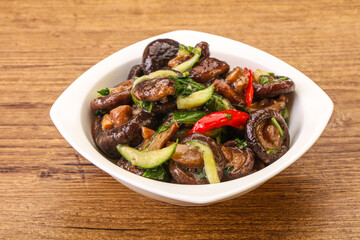Marinated shiitake mushrooms with herbs