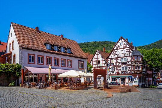 Marktplatz, Annweiler am Trifels, Rheinland-Pfalz, Deutschland 