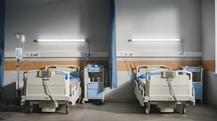 Shot of Technologically Advanced Hospital Ward without People, Ready for Injured Patients and Sick...