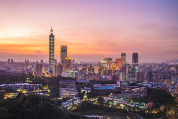 landscape of Taipei city in taiwan at night