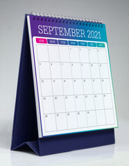 Simple desk calendar 2021 - September