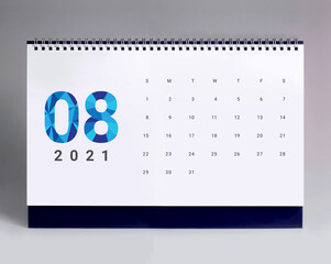 Simple desk calendar 2021 - August