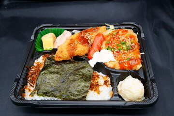 チキン南蛮弁当