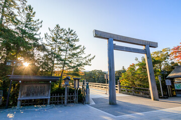朝日と伊勢神宮　三重県伊勢市　
Sunrise and Ise Jingu Mie-ken Ise city
