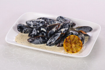 Tasty delicous Mussels with cream sauce