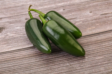 Green raw jalapeno peper heap