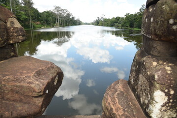 Specchio d'acqua in Asia