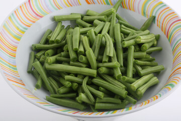 raw green beans as vegan food