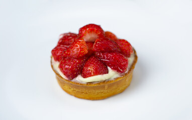 cake with strawberry