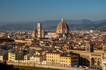 Fototapeta na wymiar Florence cityscape with Arno river, and cathedral Santa Maria del Fiore