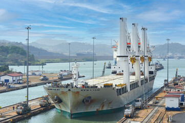 Naklejka premium SHIP IN THE LOCK