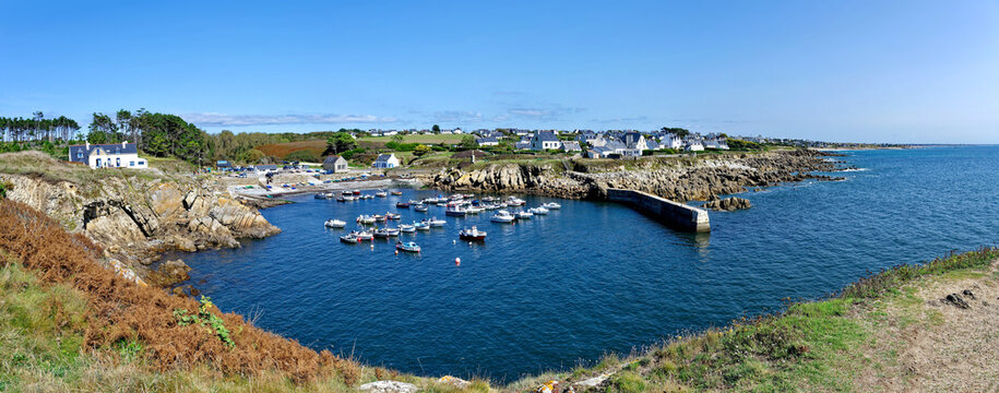 Panorama, Port de Pors-Poulhan, Plouhinec, Cap-Sizun, GR34, Finist&egrave;re, Bretagne, France
