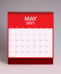 Simple desk calendar 2021 - May